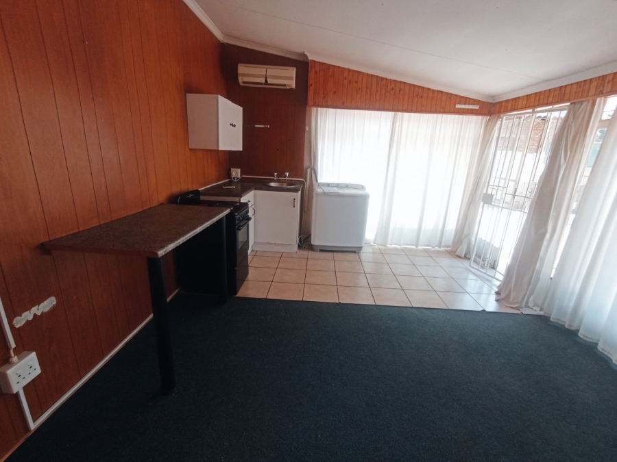 1 Bedroom Property for Sale in Die Bult North West